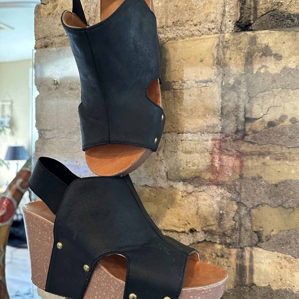 Stud Black Wedge Sandals - Picture 3 of 4